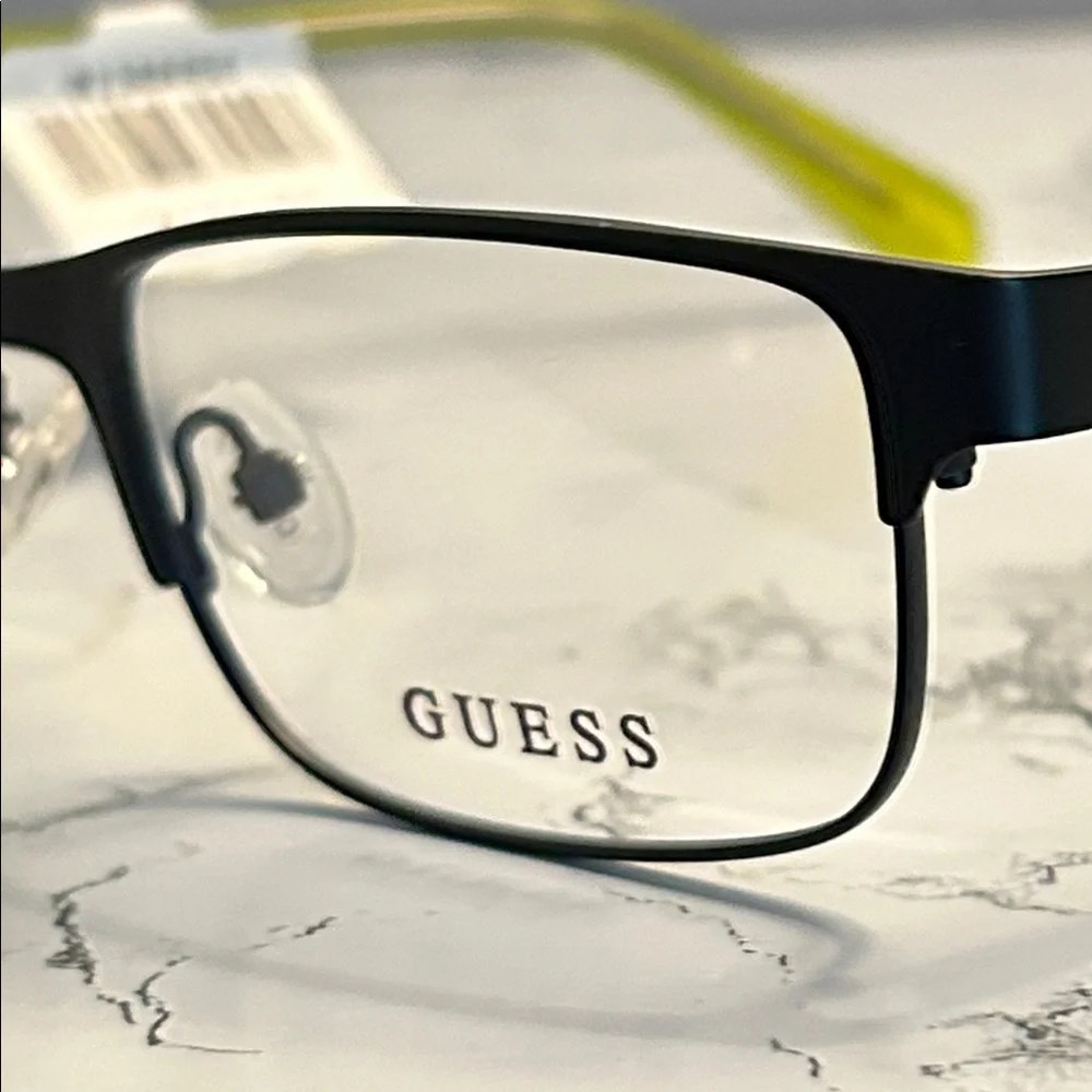 Boys Guess Women's Glasses with Black Frame and Yellow Accents Size 49-17-130